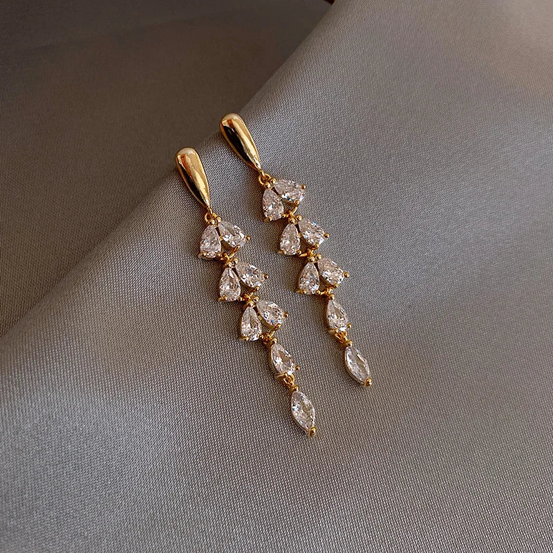 Elegant Leaf Earrings