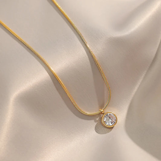 Gold Plated Circle Zircon Pendant Necklace