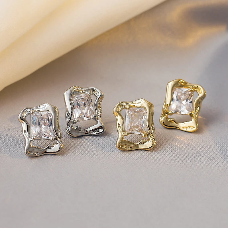 Asymmetric Setting Zircon Earrings