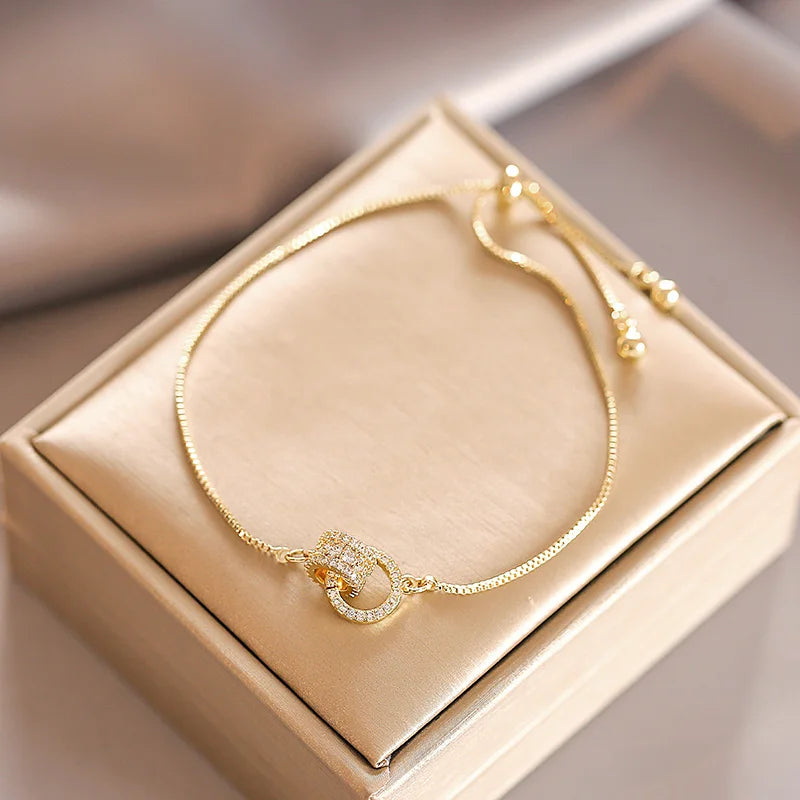 Interlocking Rings Bracelet