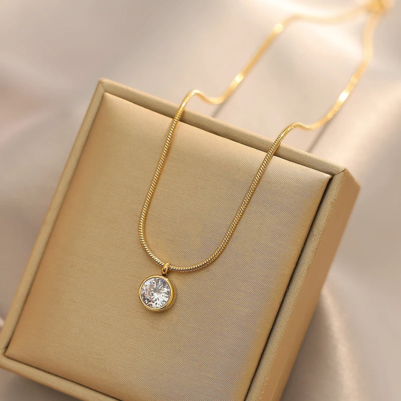 Gold Plated Circle Zircon Pendant Necklace